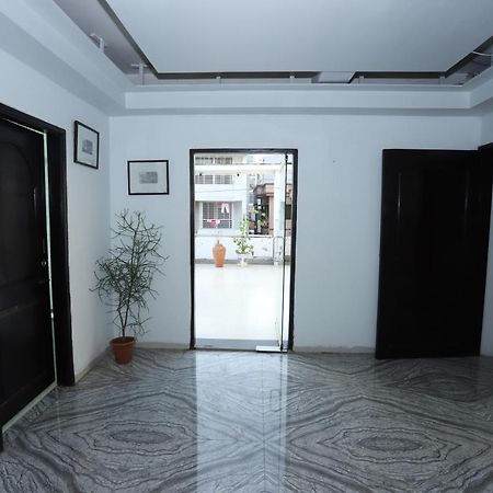 Hotel Blue Castle Dhaka Esterno foto