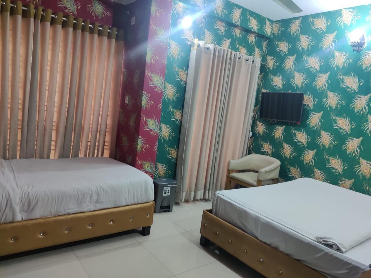 Hotel Blue Castle Dhaka Esterno foto